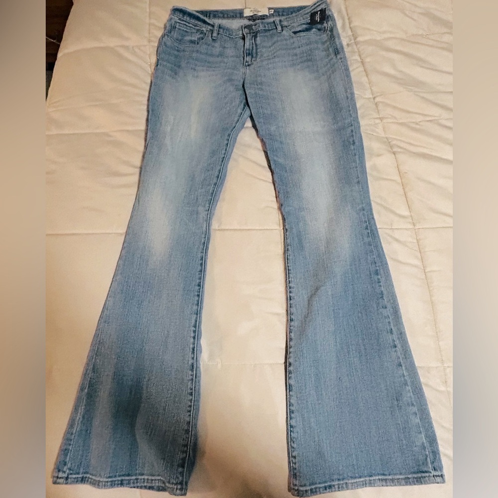 Woman’s Abercrombie Madison bootcut mid rise jean